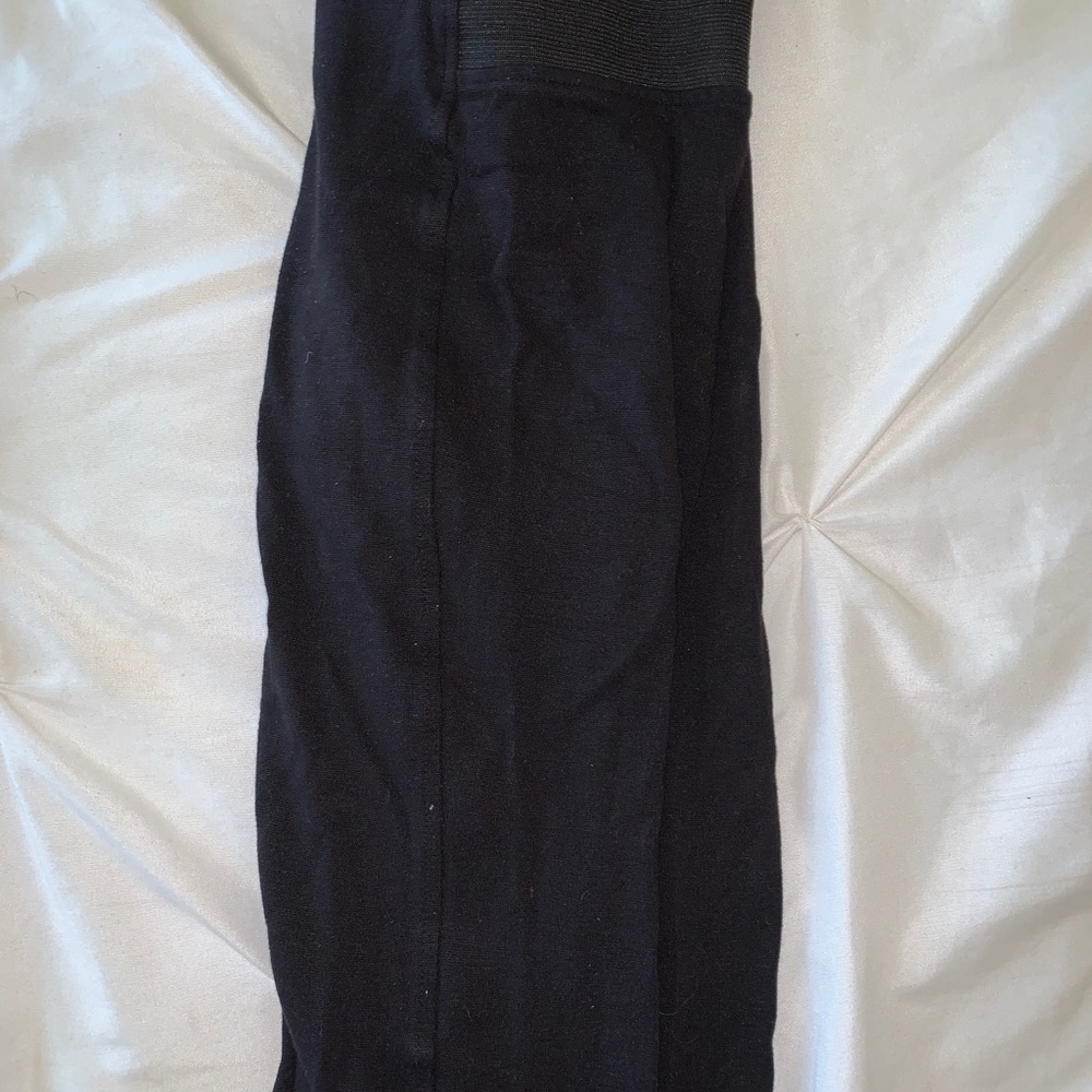 Black leggings